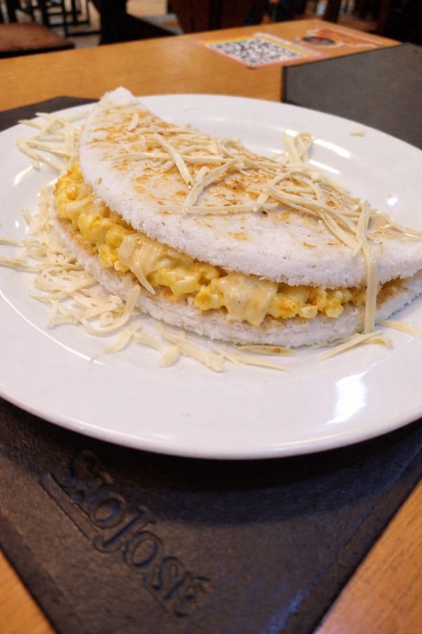 Tapioca Ovo com Queijo